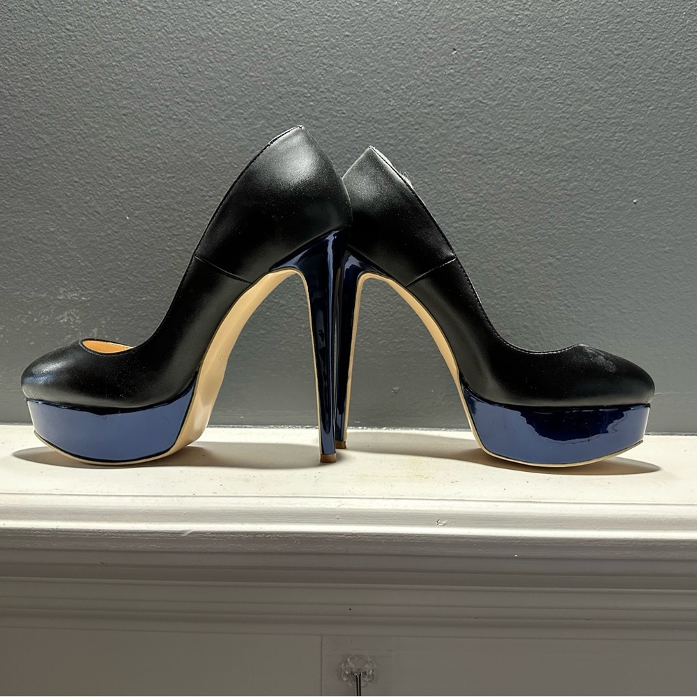 Black with Blue stiletto Sz10